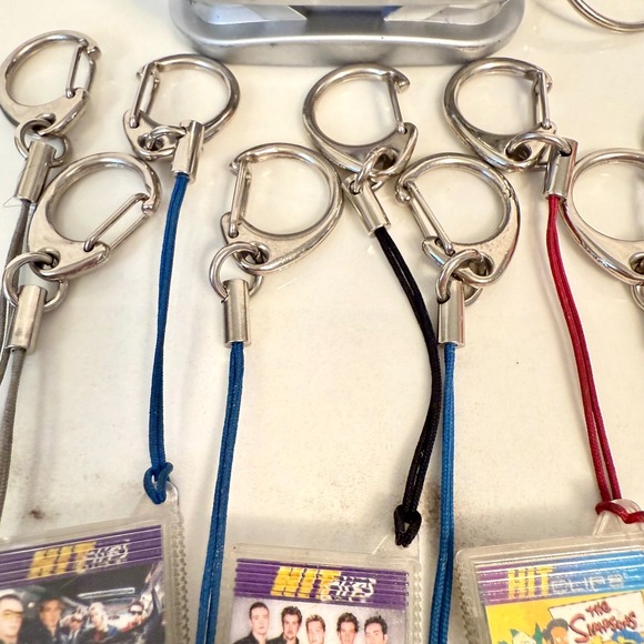 HIT CLIPS TIGER 2001 Y2K Mini Boombox Music Player Lot of 9  *NSYNC Tested WORKS - Picture 8 of 12